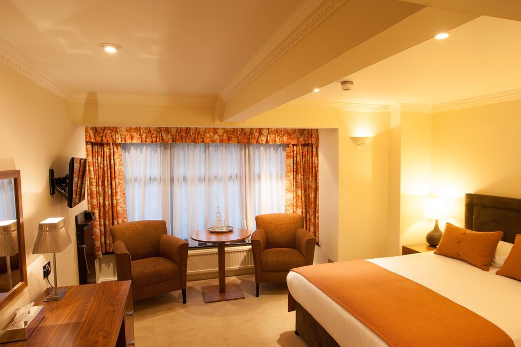 Stirrups Hotel Bracknell Kültér fotó