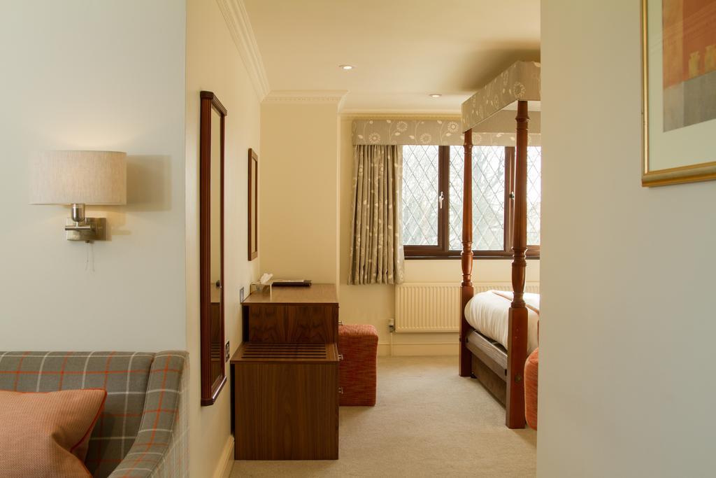 Stirrups Hotel Bracknell Kültér fotó