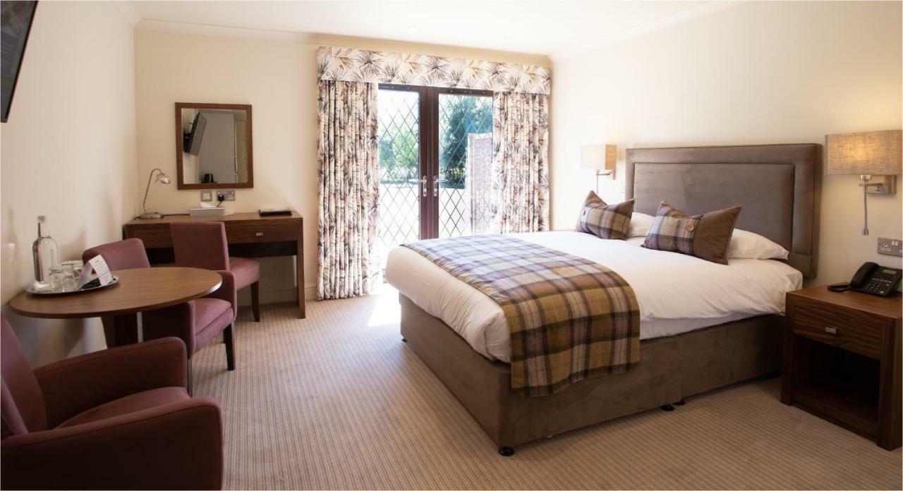 Stirrups Hotel Bracknell Kültér fotó